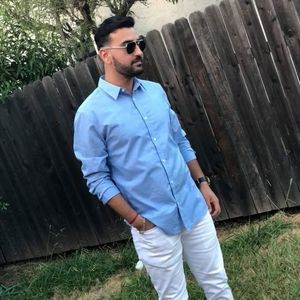 Meet your Posher, Syed